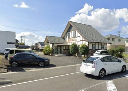 一宮市三ツ井貸店舗