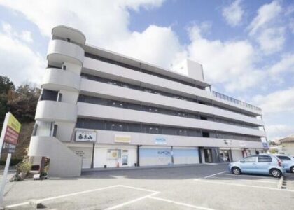 日進市香久山４丁目貸店舗