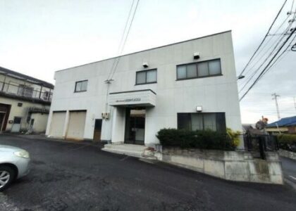鈴鹿市岸岡町貸店舗