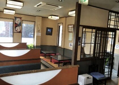四日市市青葉町貸店舗